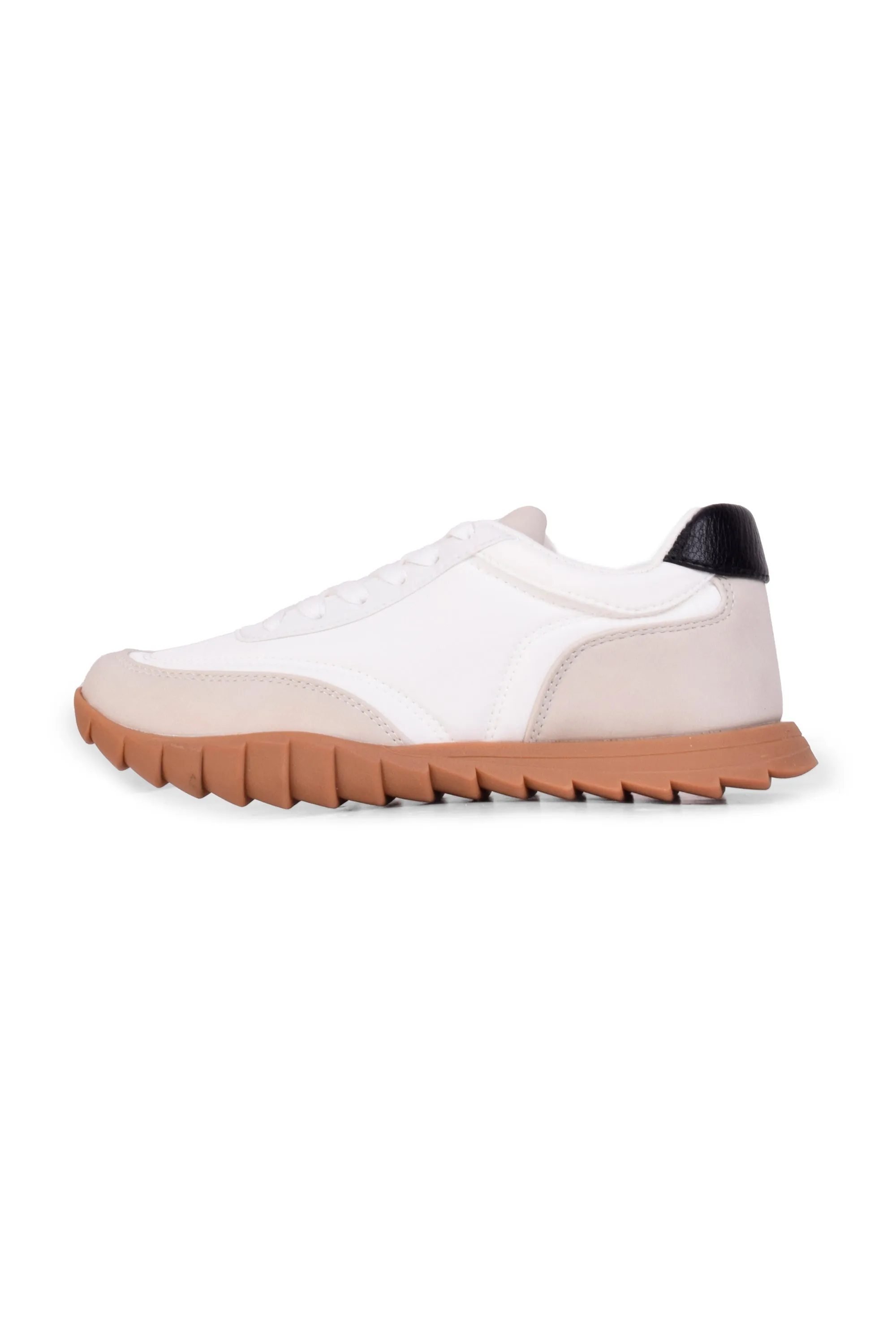 01-5098 Comfy Flat Sneaker