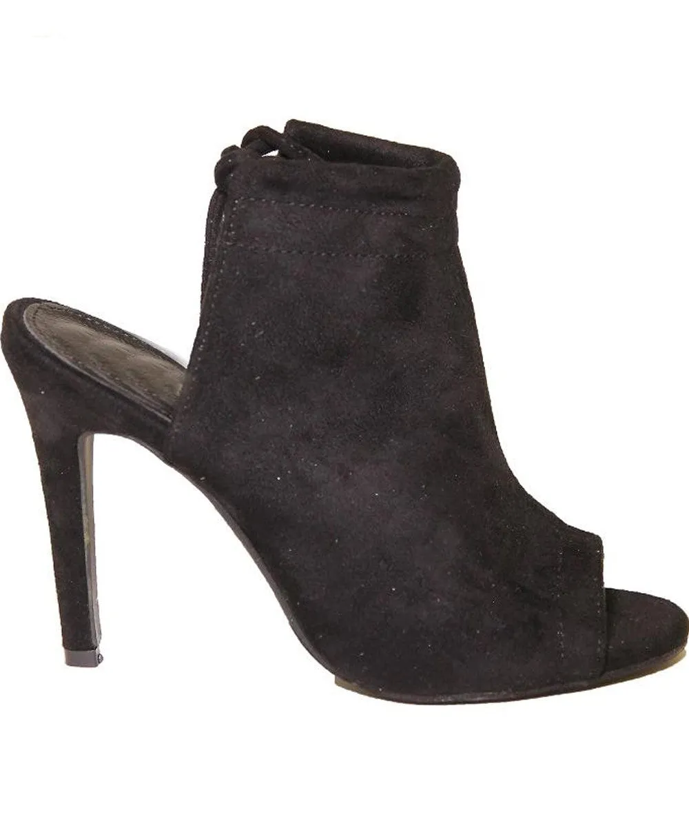 Daphne Lace-up Ankle Boots