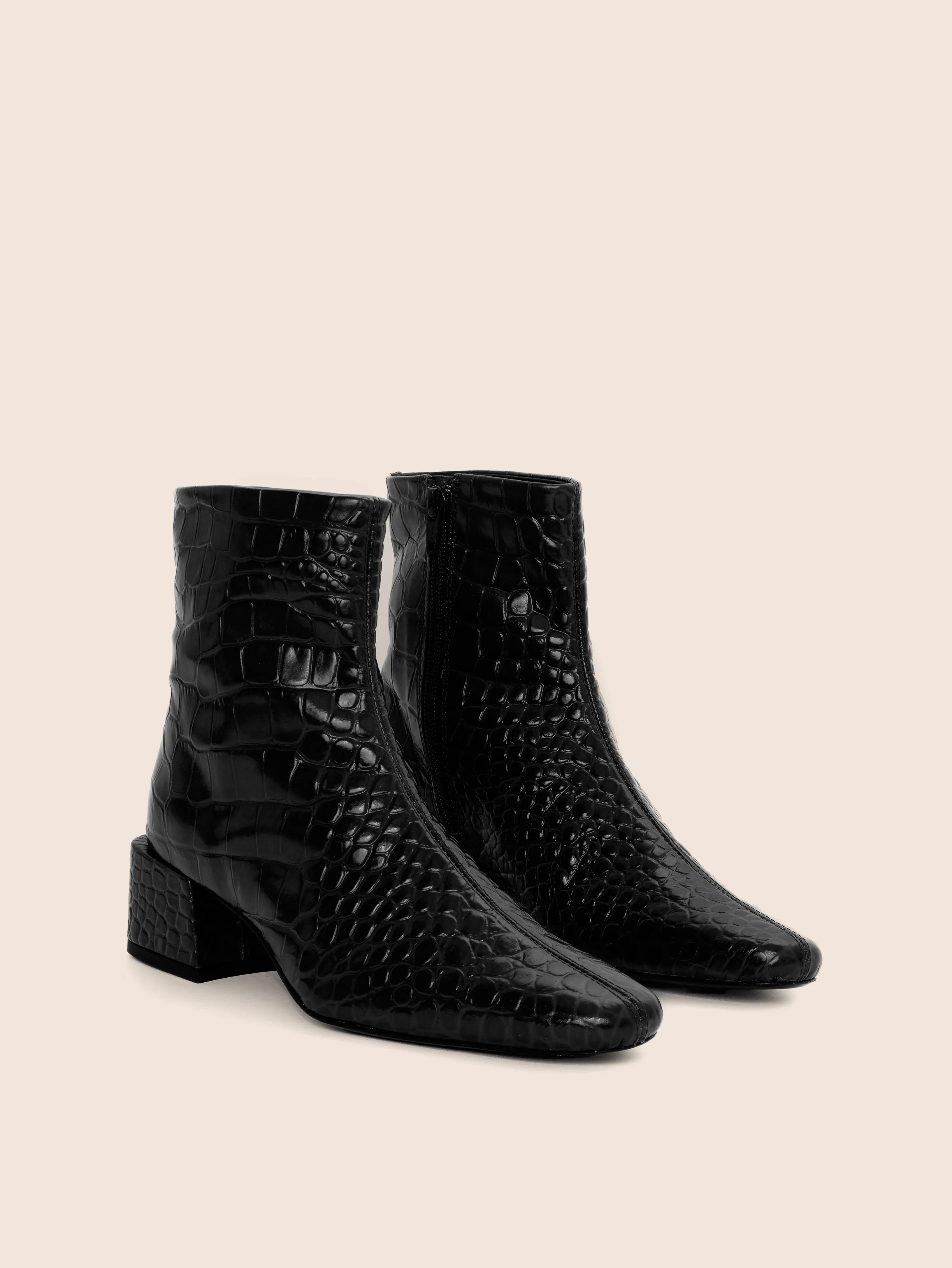 Lisboa Black Croco Boot