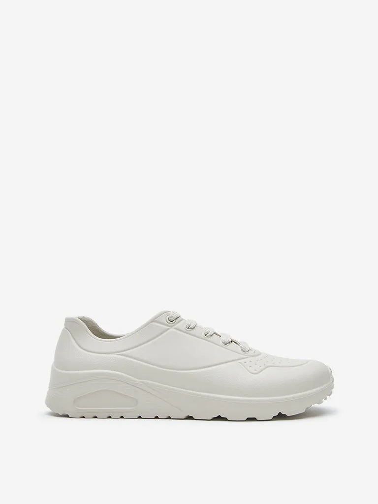 LUNA BLU Ivory Lace-Up Sneakers